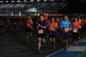 BIB: 20705, 26122, 22464, 23455
                            <button type="button" onclick="openModal(11461432)" class="btn btn-primary btn-sm float-right btn-popup" data-toggle="modal" data-target=".modal-high-quality">
                        <i class="fas fa-shopping-cart"></i> Add to Cart
                    </button>
                                            <button type="button" onclick="isThisMe(11461432, true)" class="btn btn-success btn-sm float-right btn-popup btn-isme hidden" data-toggle="tooltip" data-placement="bottom" title="นี่คือรูปของคุณใช่ไหม คลิกที่นี่เพื่อเอาเข้าอัลบั้ม">
                        <i class="fas fa-plus"></i> Add to album
                    </button>
                    <button type="button" onclick="isThisMe(11461432, false)" class="btn btn-warning btn-sm float-right btn-popup btn-isnotme hidden">
                        <i class="fas fa-ban"></i> Remove from album
                    </button>